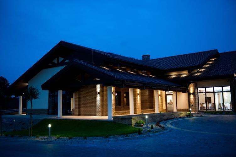 U Ojdanow Hotel Wegrow Ngoại thất bức ảnh