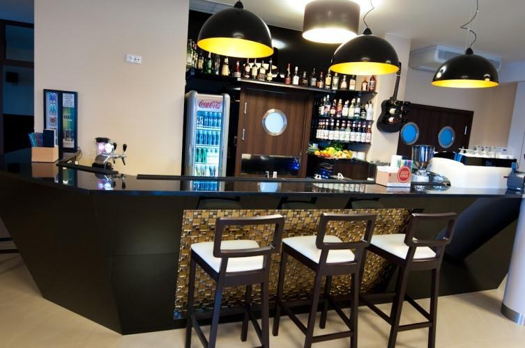 U Ojdanow Hotel Wegrow Ngoại thất bức ảnh